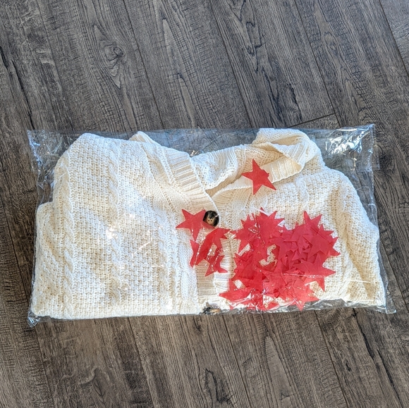 🛑SOLD🛑 Taylor Swift Cardigan - Picture 4 of 5